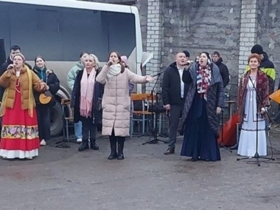 Артисты из Марий Эл выступили перед мобилизованными в Ульяновске