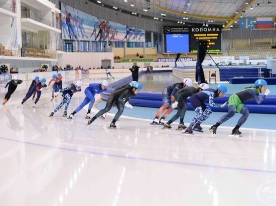 Подмосковные конькобежцы завоевали восемь медалей на всероссийских соревнованиях