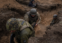 Министерство обороны России доложило о завершении переброски подразделений российских войск на левый берег реки Днепр