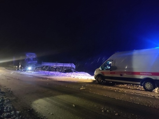 За сутки в Заполярье случилось две аварии с грузовиками