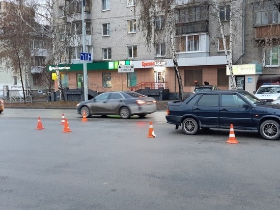 Подростка сбили возле «Парк Хауса» в Екатеринбурге