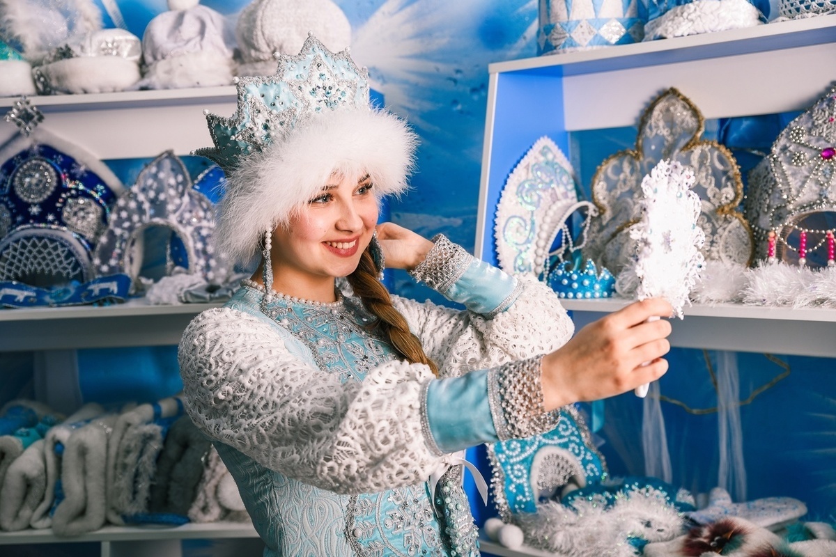 Костромская Снегурочка собирается в Великий Устюг на День Рождения Деда Мороза