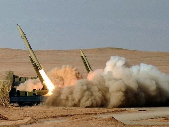 В Иране оригинально прорекламировали новую гиперзвуковую ракету