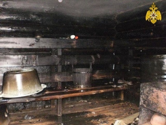 Ночью в Иванове полностью сгорела баня
