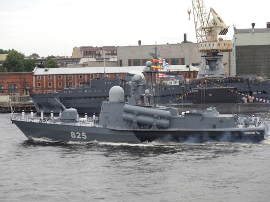 Главнокомандующий ВМФ России посетил Балтийский флот