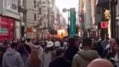Момент взрыва в центре Стамбула попал на видео