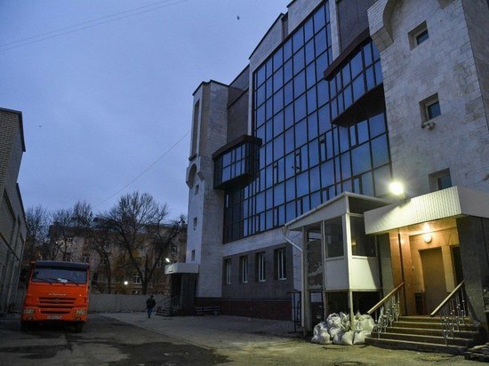 Саратов бестеатральный: вслед за театром оперы и балета на ремонт закрылась малая сцена ТЮЗа