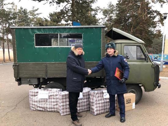 Управление трамвая Улан-Удэ подарило десантникам мини-грузовик УАЗ