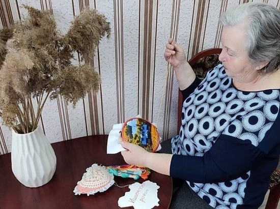 Ишимские мастерицы вышивают карту Тюменской области