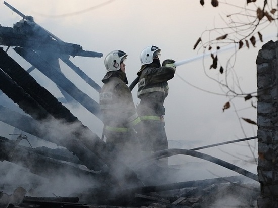 Пожарные за выходные потушили 6 горевших бань в Забайкалье