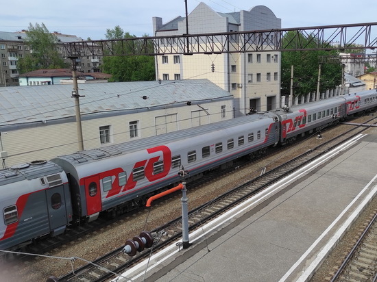Пассажиры пригородных поездов в Томской области все чаще приобретают билеты онлайн