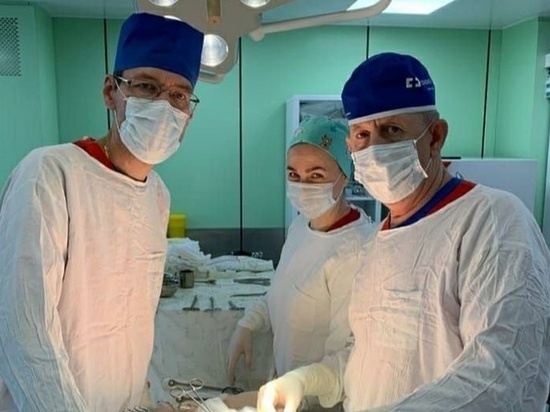 Балашихинские хирурги успешно прооперировали 82-летнего онкопациента
