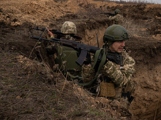 Российские военные говорят, что «все видят и готовят радушный прием»