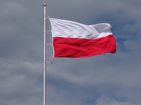 Польские СМИ: На осколках ракеты в Пшеводове нет никакой маркировки