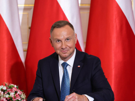 Президент Польши назвал инцидент с ракетой «единичным случаем»