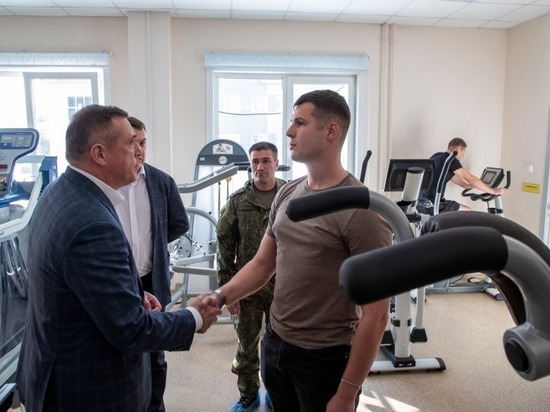 Губернатор проконтролировал условия реабилитации сахалинских бойцов