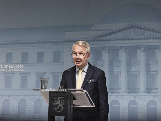 В Хельсинки допустили закрытие неба над Украиной после падения ракет на Польшу