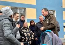 Вячеслав Гладков 16 ноября приехал в Шебекино, который во вторник подвергся обстрелу со стороны ВСУ