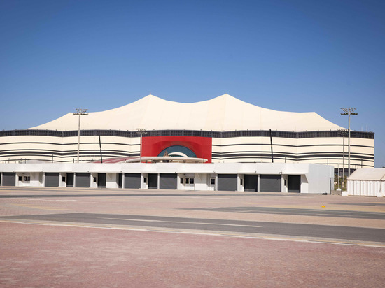 20 ноября в Катаре стартует чемпионат мира по футболу 2022 года. Впервые в истории турнир проходит на Ближнем Востоке в стране, где еще недавно не было развитой футбольной инфраструктуры. Специально к чемпионату мира в Катаре возвели 8 современных стадионов. "МК-Спорт" рассказывает о каждом.