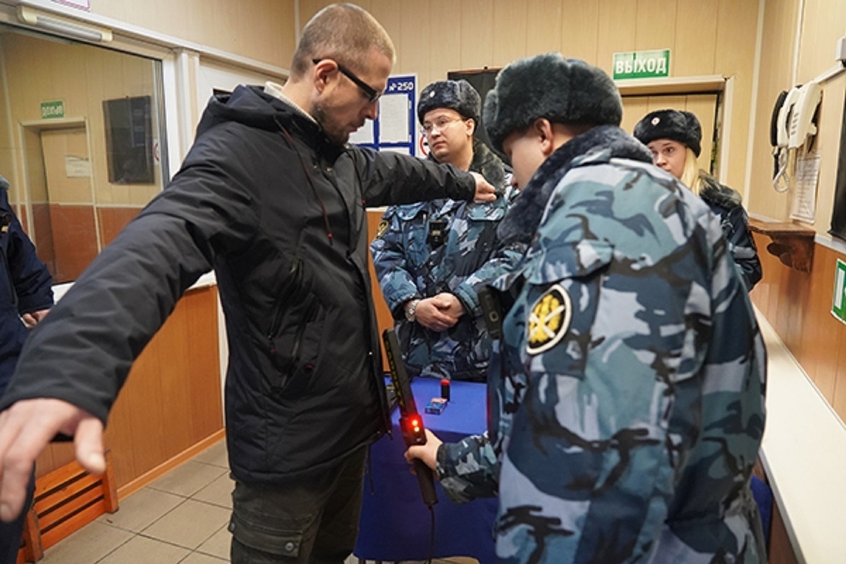 Родственникам осужденных. УФСИН осужденные. Фотография осужденного. Начальник колонии. Колонии России.