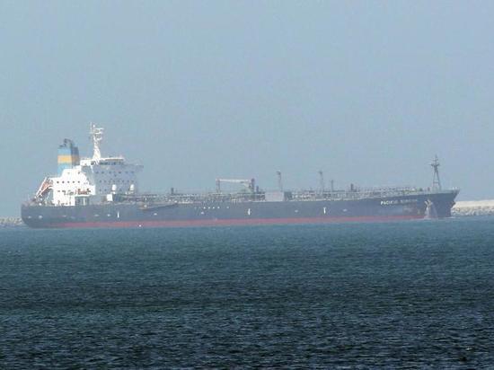 У берегов Омана совершено нападение на танкер при помощи дрона-камикадзе