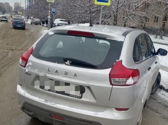 На улице Черновицкой в Рязани водитель Lada сбил женщину с ребёнком