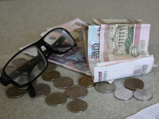 РБК: в России упал реальный размер пенсий