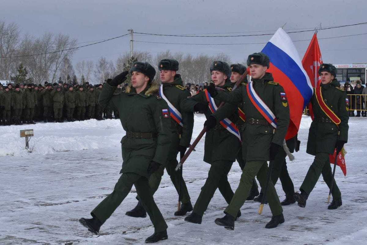 Омск 17 апреля. Военнослужащие из г. Омска. Мобилизованные проводы. Мобилизованные в Черемушках Омск. Мобилизованные из Омска.