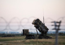Министр иностранных дел Украины Дмитрий Кулеба написал на своей странице в Twitter, что в телефонном разговоре с госсекретарем США Энтони Блинкеном призвал его ускорить поставки Киеву систем противовоздушной обороны