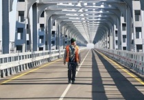 ФКУ Упрдор «Алтай» информирует, что ограничения, действующие на подъезде к Совмещенному (Старому) мосту через Обь в Барнауле, продлятся на период с 18 по 22 ноября