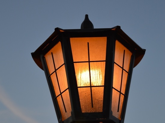  На нескольких улицах Калининграда отключат фонари