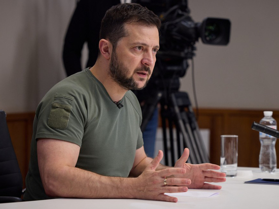  «А что, мне одному оставаться здесь?»