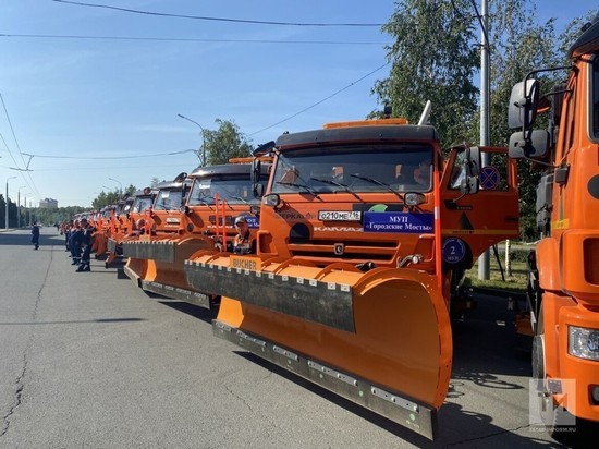 1148 единиц техники и 26 тысяч тонн соли: в Татарстане подготовились к зимней уборке дорог