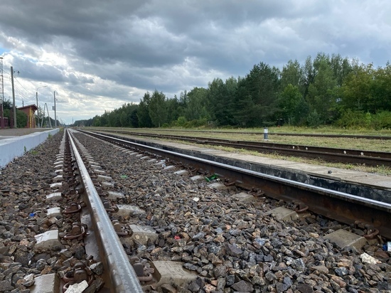 В Тверской области проводник поезда получил серьезную травму на железнодорожных путях