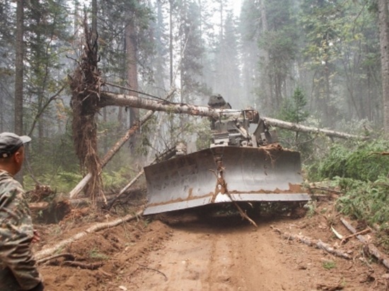 В Бурятии мобилизованные учатся управлять танками и боевыми машинами