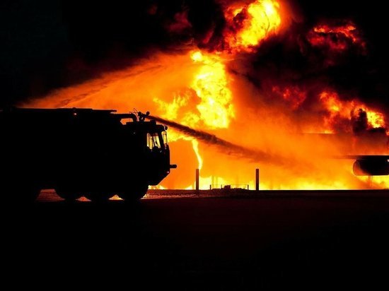 Семь человек погибли при пожаре в Стерлитамаке