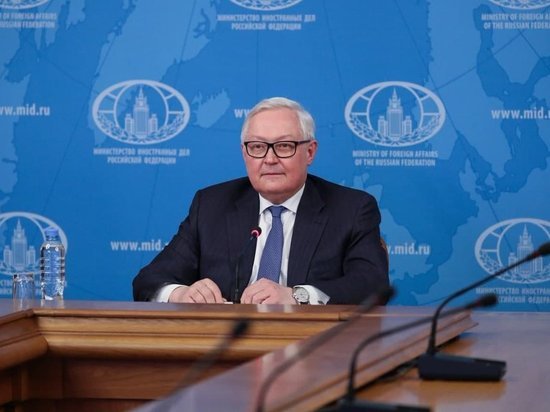 Рябков назвал невозможным диалог с США по Украине