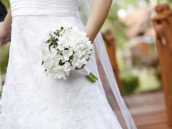 Дизайнер: некоторым невестам лучше не надевать белое свадебное платье