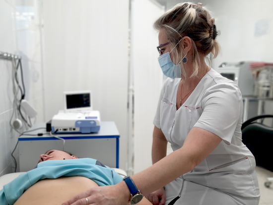 В больницу Губкинского для обследования беременных поступил фетальный кардиомонитор