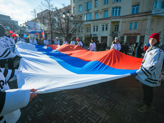 Южноуральцам рассказали об институте традиционных государственных ценностей