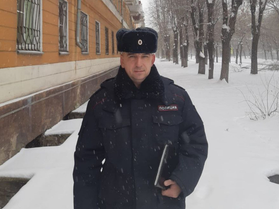 Полицейского из Магнитогорска наградят за спасение раненого младенца
