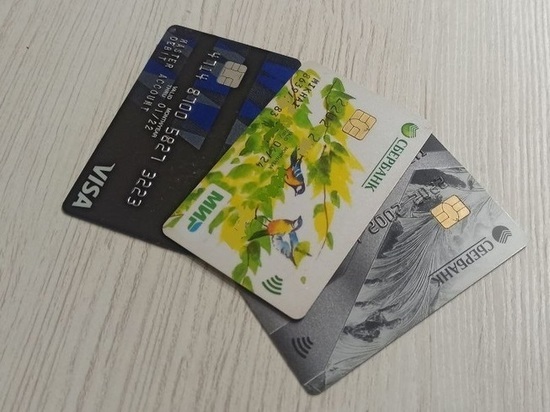 В Орловской области похититель банковской карты кайфовал от чужих денег