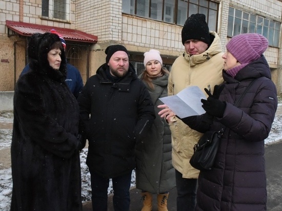 Вячеслав Симаков проверил вместе с жителями благоустройство улицы Сурикова