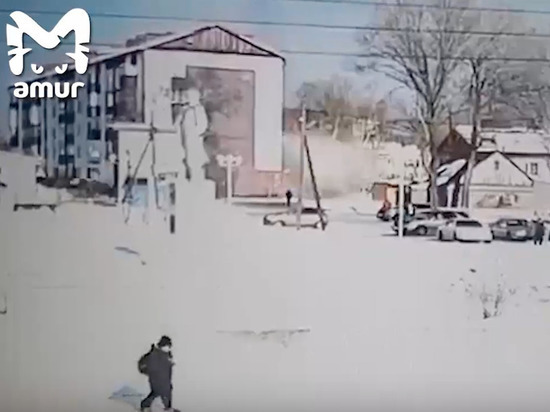 Камера наружного видеонаблюдения отчетливо сняла место взрыва в Тымовском на Сахалине