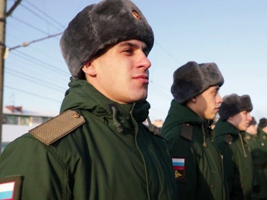 700 призывников из Новосибирской области отправились на службу в Восточный военный округ