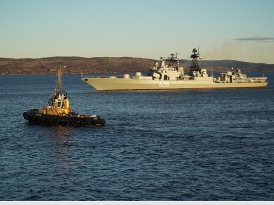 Корабль «Адмирал Левченко» завершил работу в Баренцевом море