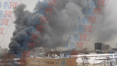 Около трех вокзалов в Москве произошел пожар: видео столба дыма