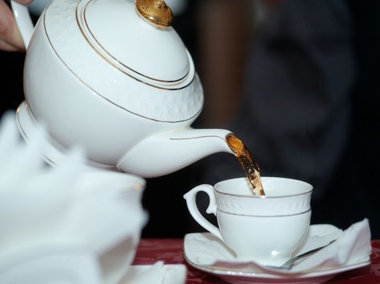 Чай по выгодным ценам предлагает гипермаркет "Маяк" в Пскове