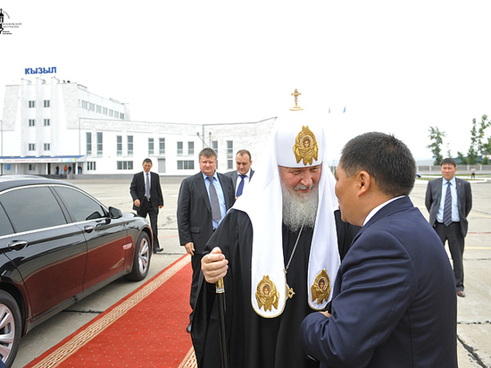 Вице-спикер ГД Кара-оол поздравил Патриарха Кирилла с днем рождения