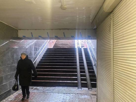 В Белгороде провели косметический ремонт подземного перехода на остановке «Родина»